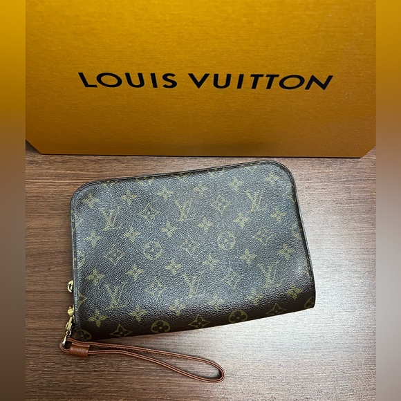 Louis Vuitton Monogram Orsay Clutch - Picture 3 of 16